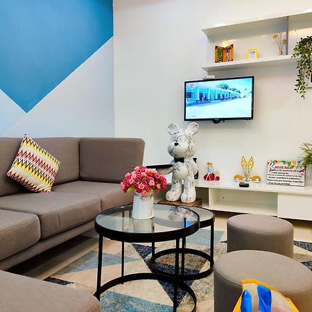 Linda Apartment-Icon56-District4-3Mins To Center Dtrc1- Infinity Pool- Awesome Rooftop Ho Chi Minh-stad Buitenkant foto